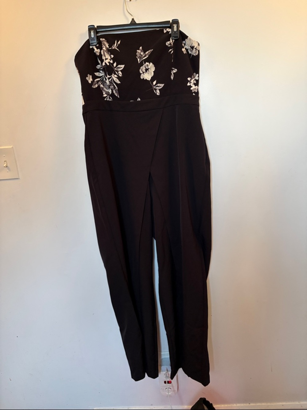White House Black Market Black Strapless Floral-Bodice Jumpsuit and belt